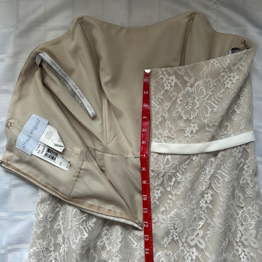 Alfred Angelo Strapless Empire Waist Champagne Underlay White Lace Overlay Dress - Picture 11 of 17